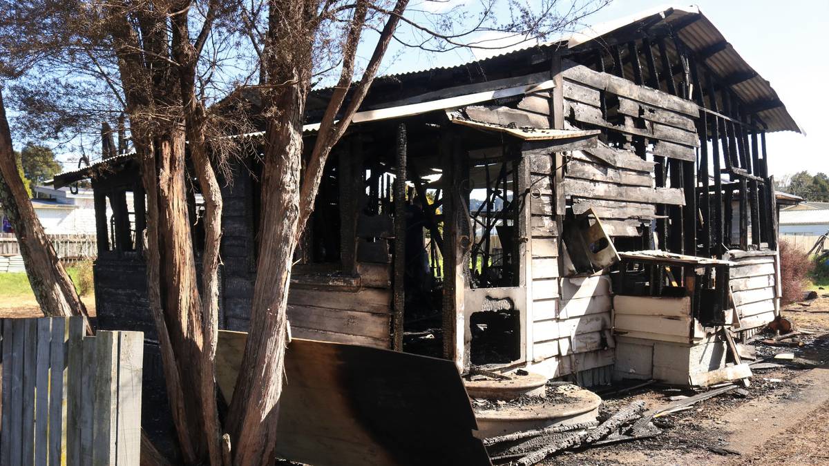 Kaikohe man drags partner from burning house, both lucky to be alive — fire chief