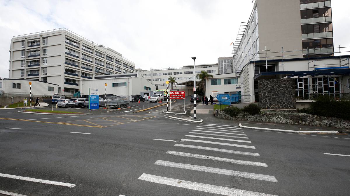 Northland hospitals asked to book surgeries for waiting patients by the end of August