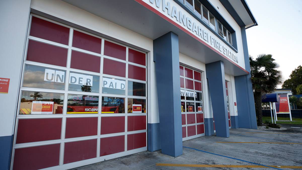 Northland professional firefighters part of work-stoppages as NZPFU turns up heat on strike