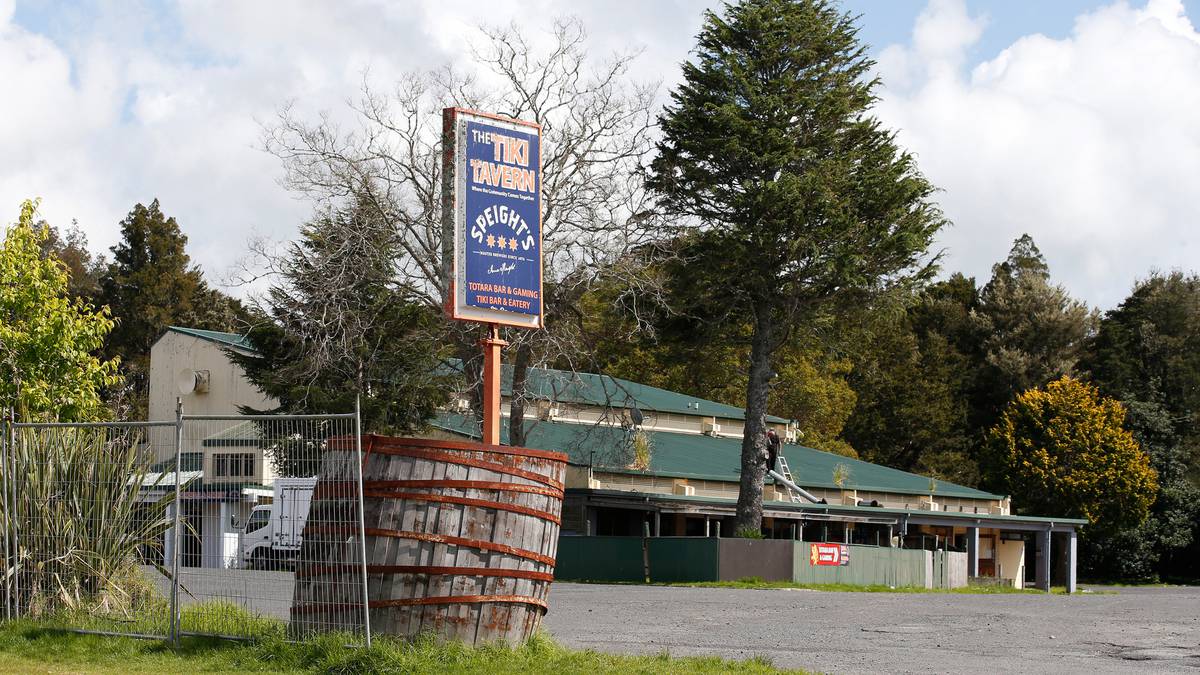 Whangārei’s Tikipunga Tavern to be bowled over for 55 social houses built