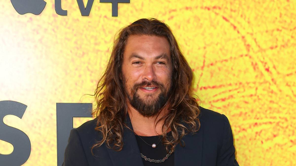 Rāwhiti abuzz as Aquaman star Jason Momoa welcomed to Bay of Islands