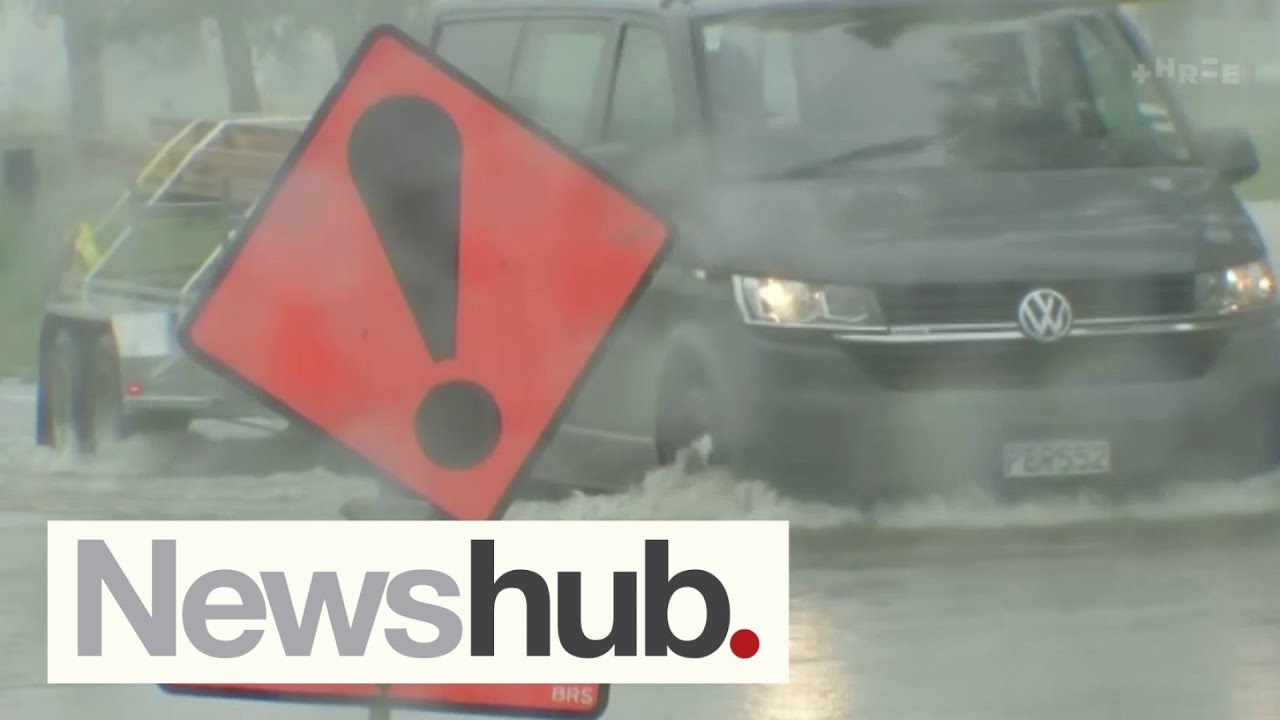 Flooded roads and major slips as monster deluge strikes Northland, Coromandel | Newshub