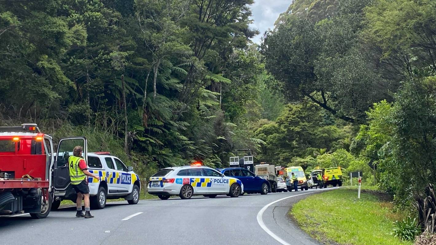 One person dead after crash near Whangārei