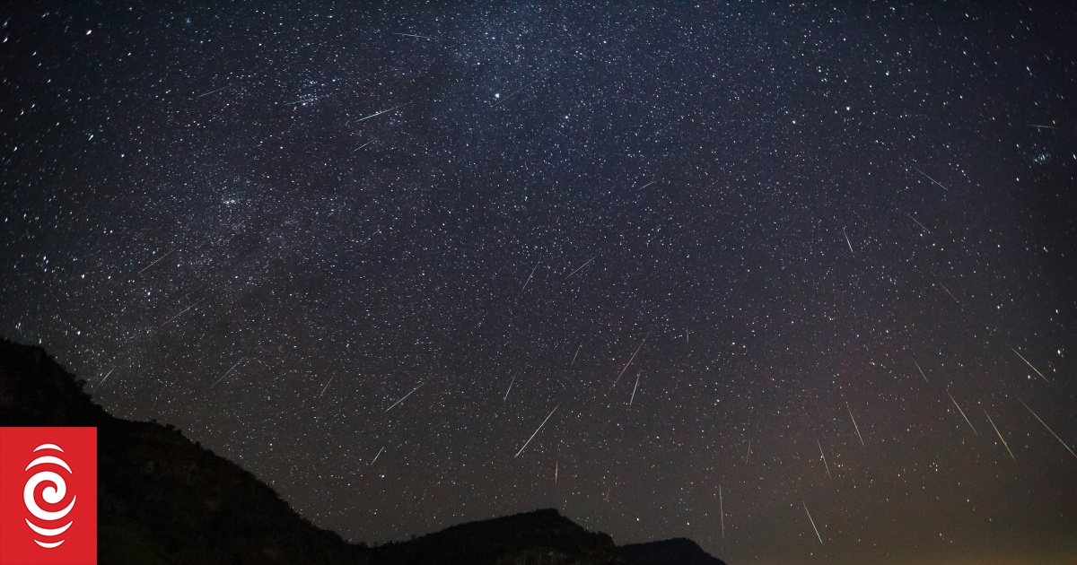 Hunt on for North Island meteorite after huge fireball gets astronomers excited