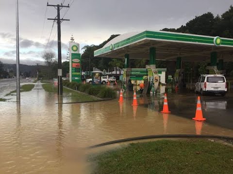 Once in 500 year storm floods Northland, traps residents