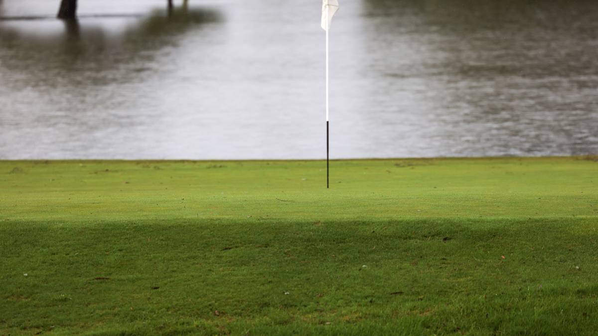 Kevin Page: Plan to play golf to escape the rain doesn’t quite work out
