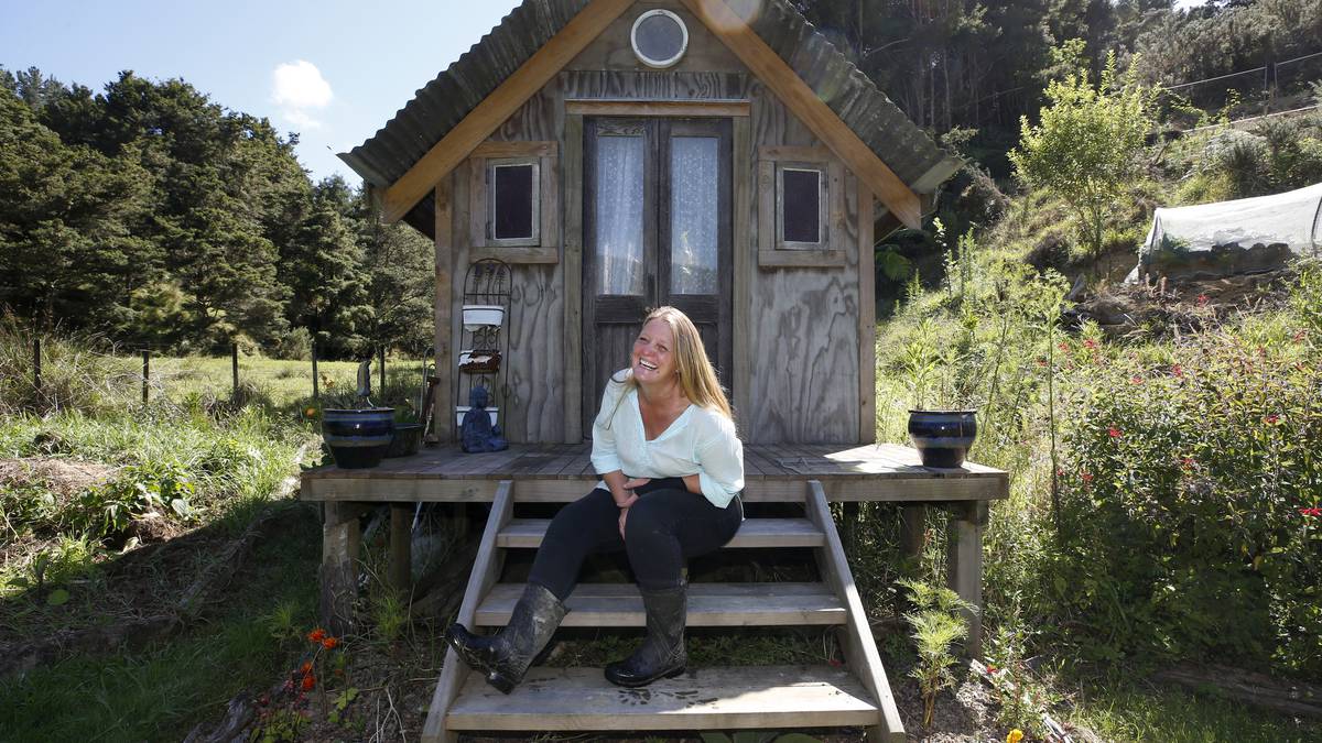 More Northlanders are pursuing an off-grid lifestyle — we find out why