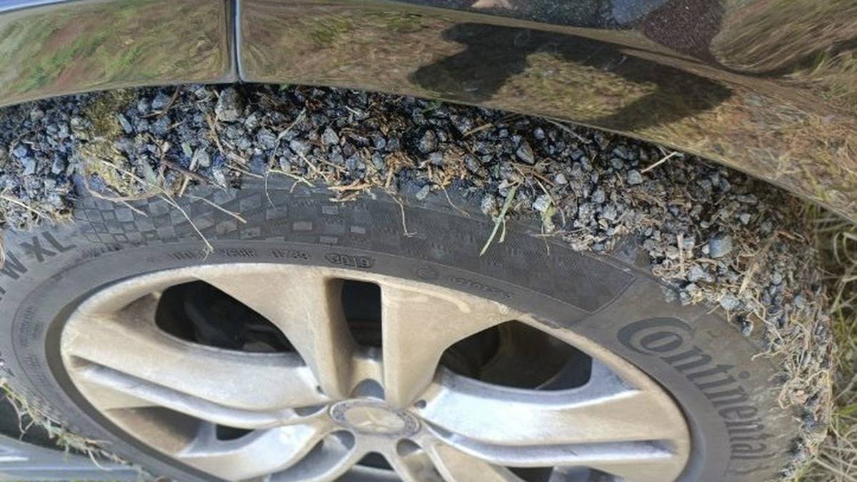 Wet tar seal on State Highway 1 causes thousands of dollars worth of damage to Ruakākā driver’s car