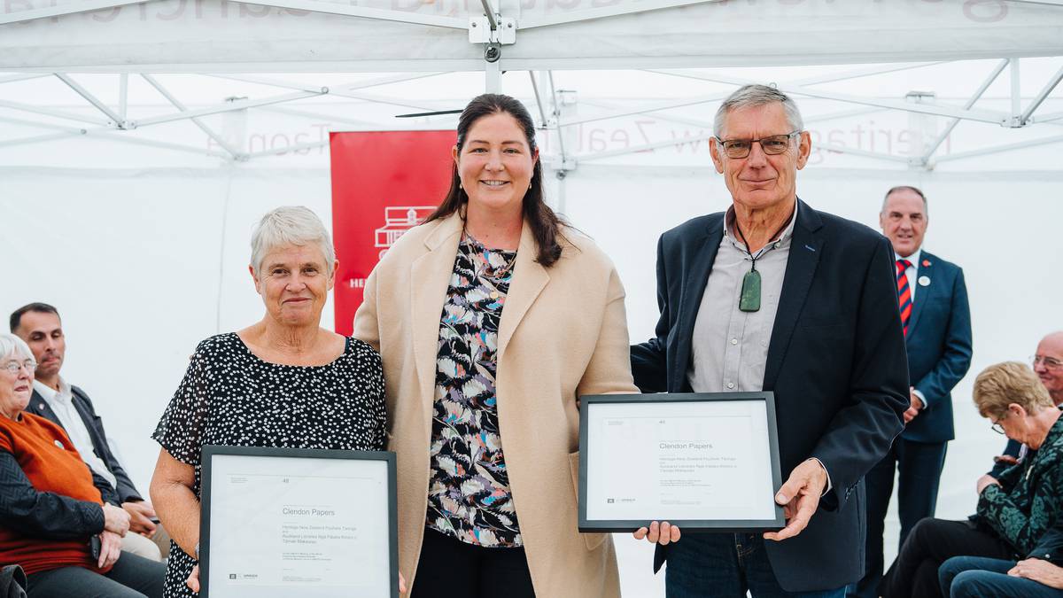 Bay News: Honour for Clendon whānau; local stores win grocery awards