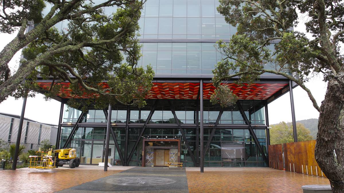 Whangārei: New civic centre safe for staff to move into – council