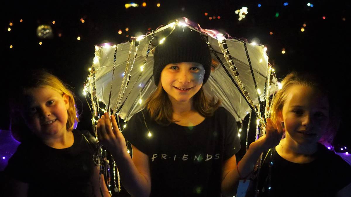 Northland news in brief: Oromahoe School light festival returns, Wheki Valley crash victim named