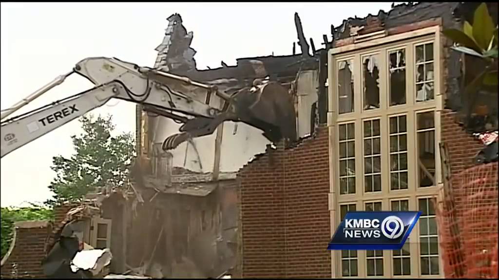 Fire-damaged Northland mansion torn down