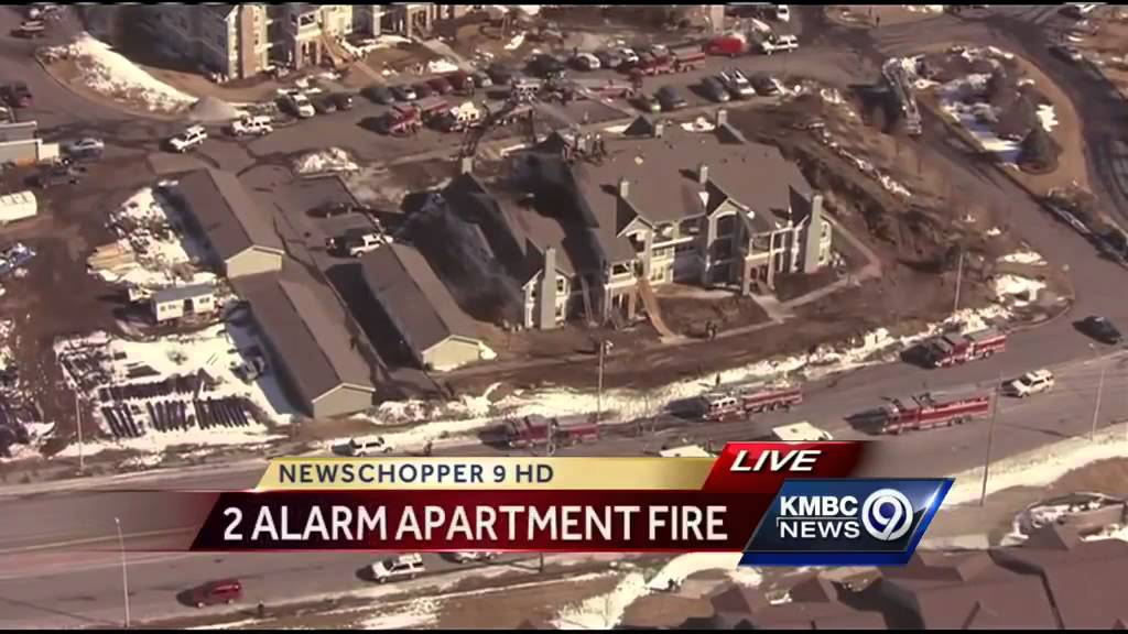 Fire breaks out at Northland apartment building