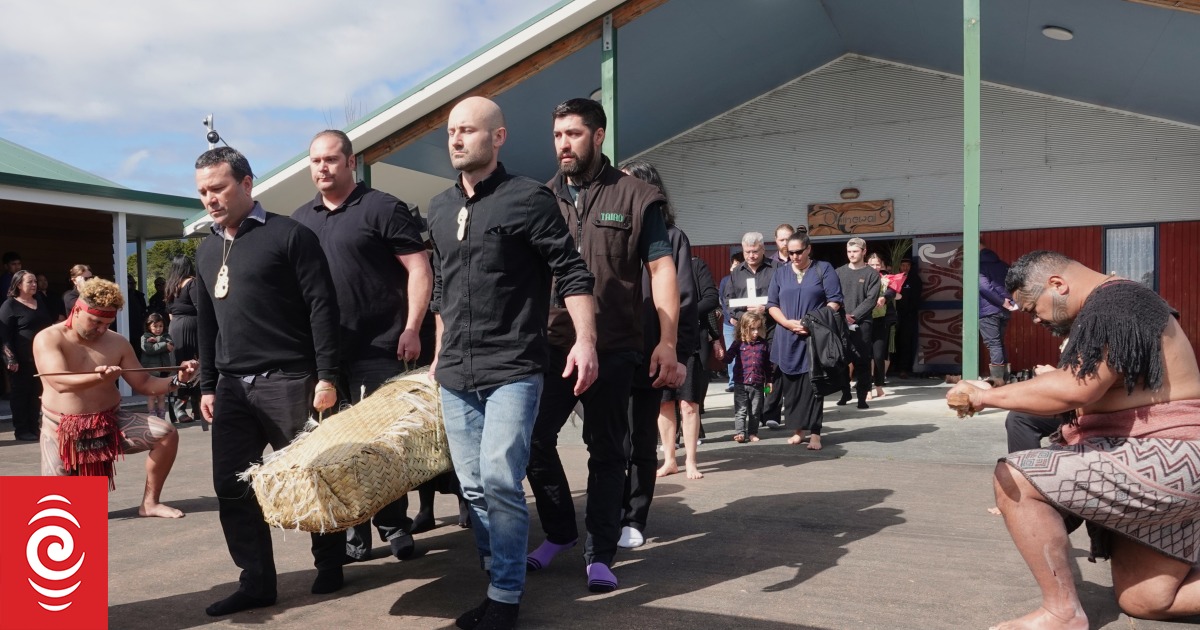 Hundreds gather to farewell Māori leader Sir Patu Hohepa