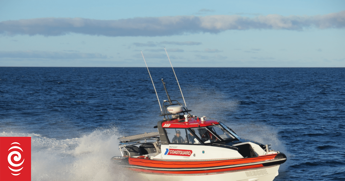 Search for missing boatie scaled back