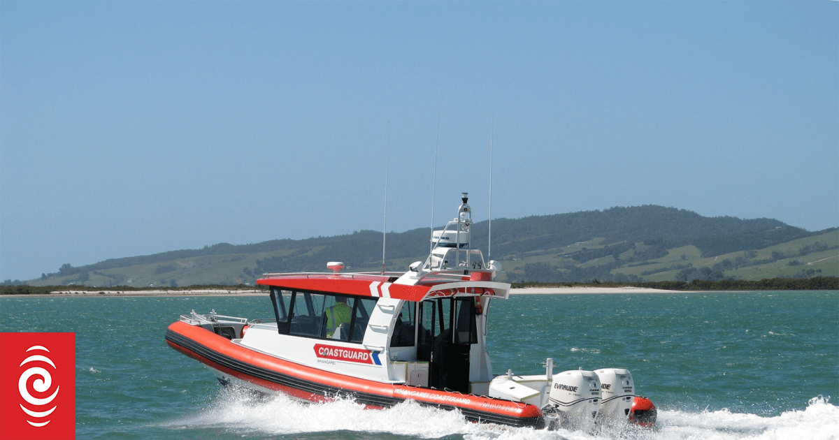 Navy joins search for missing fisherman in Northland